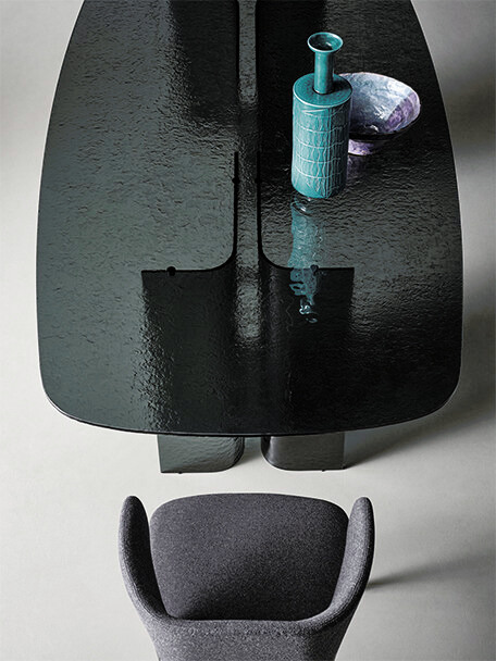 Botón Designer Dining Table by Bonaldo, view 4