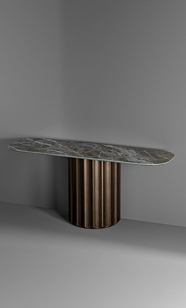 Dorian Console, view 4