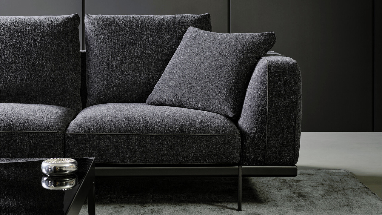 Phil Sofa, view 3