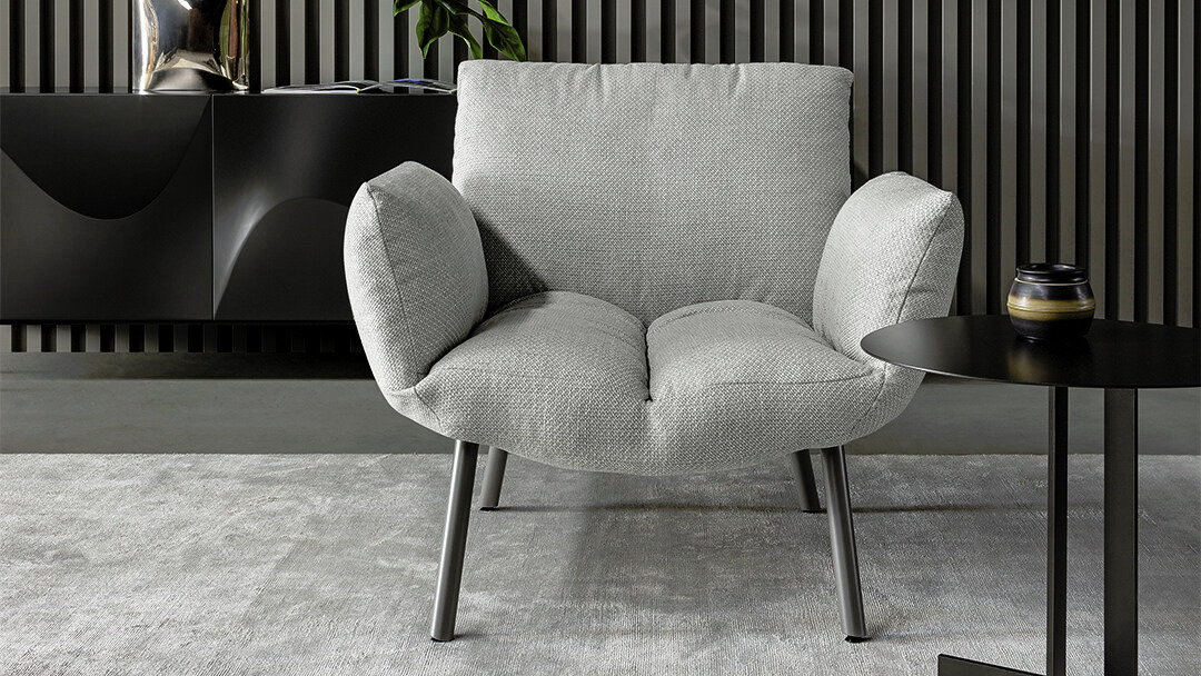 Pil Armchair, view 5