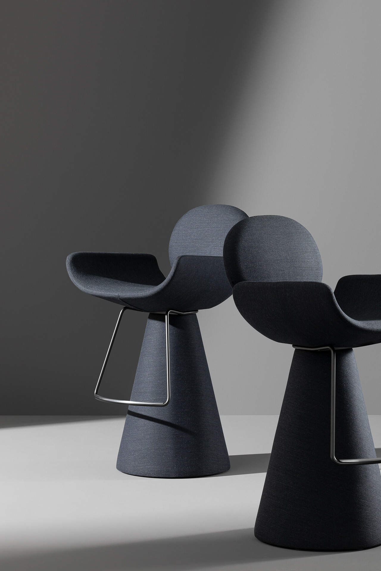 Youpi Too Bar Stool by Bonaldo, view 5