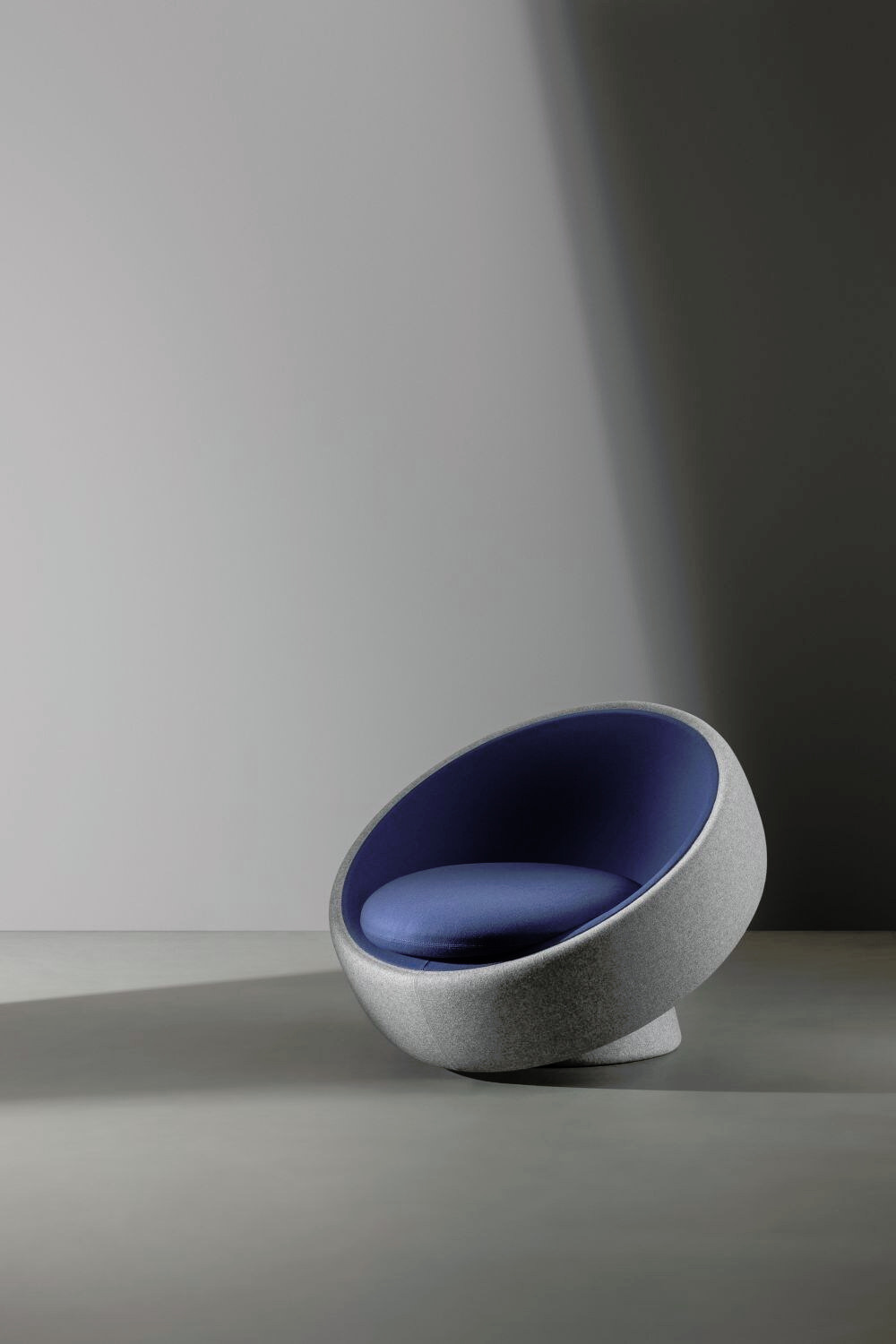 Globalove Armchair, view 5