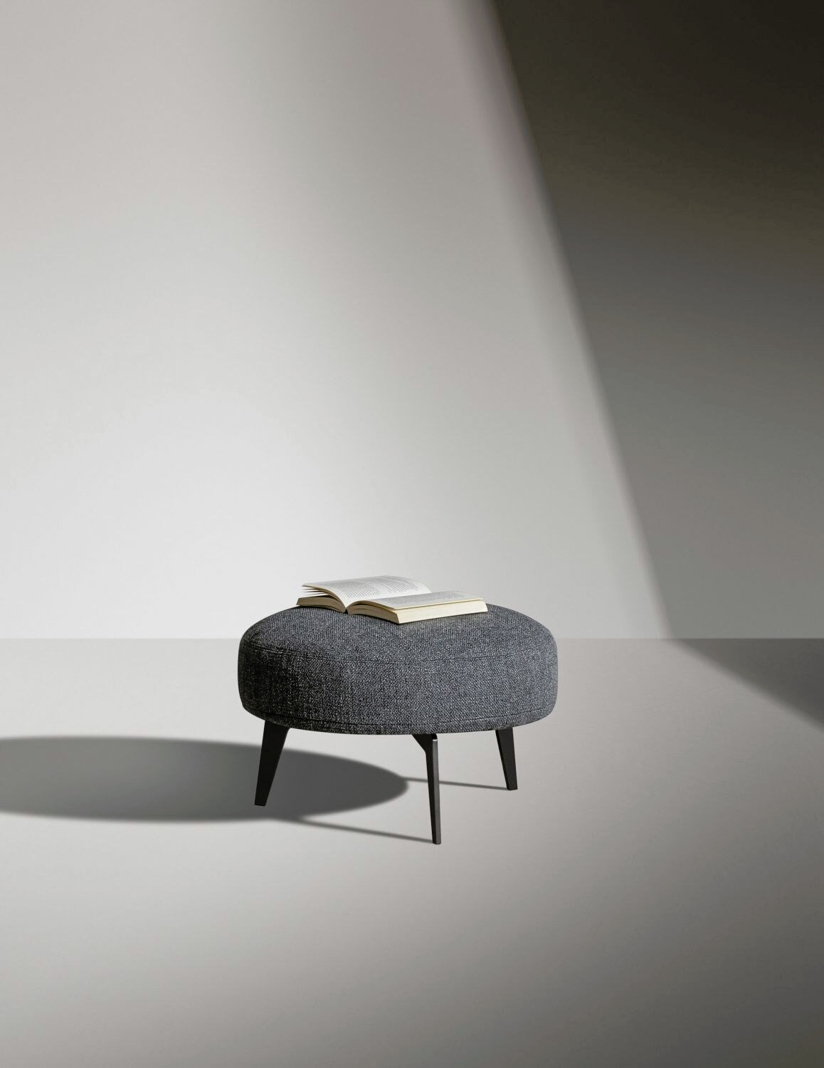 Lovy Pouf by Bonaldo, view 9