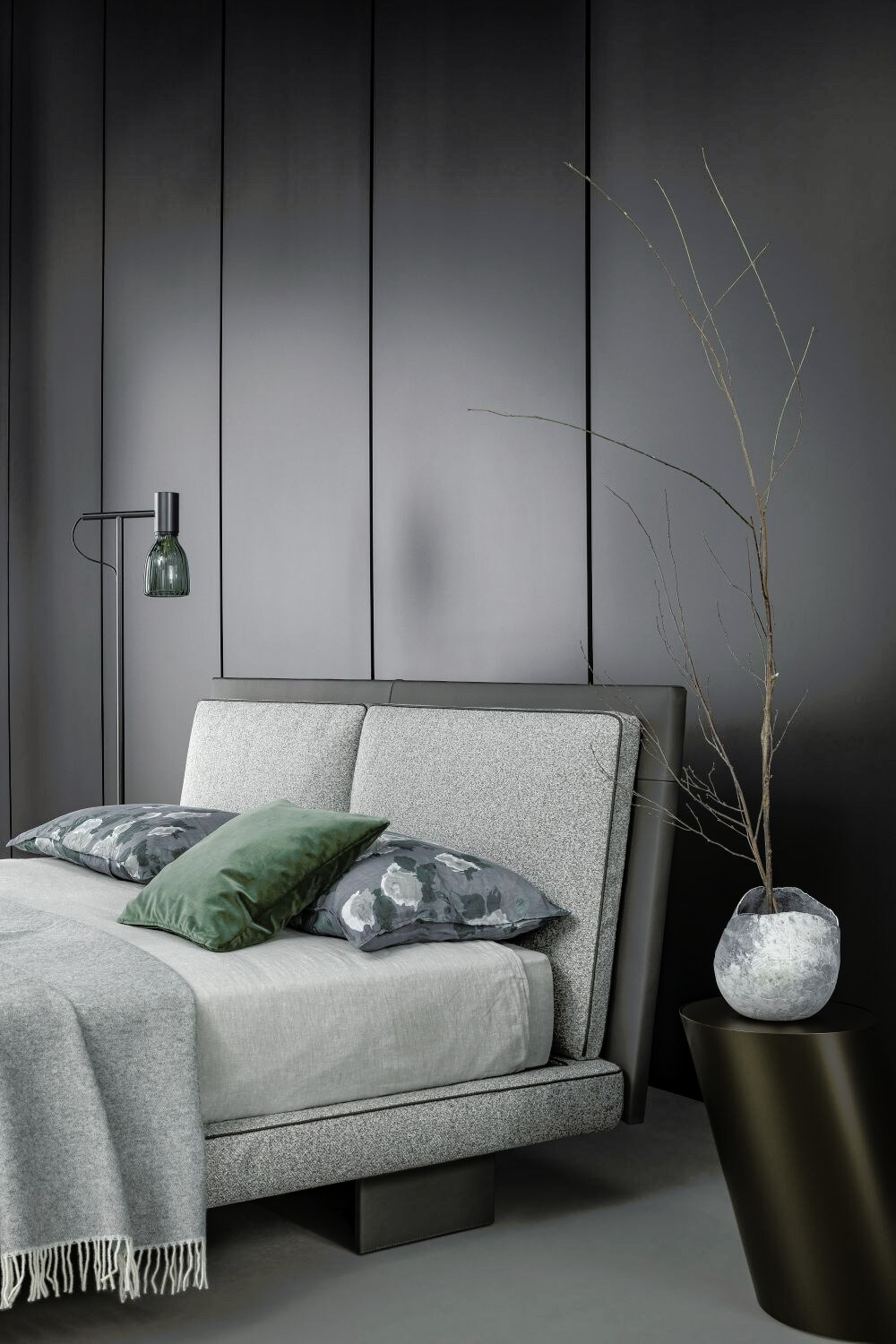Tara Bed, view 4