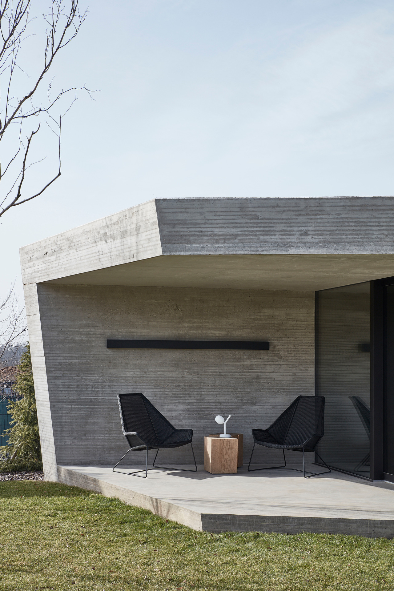Ivy Table Battery, view 15