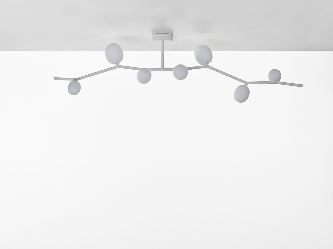 Ivy ceiling light system, view 7