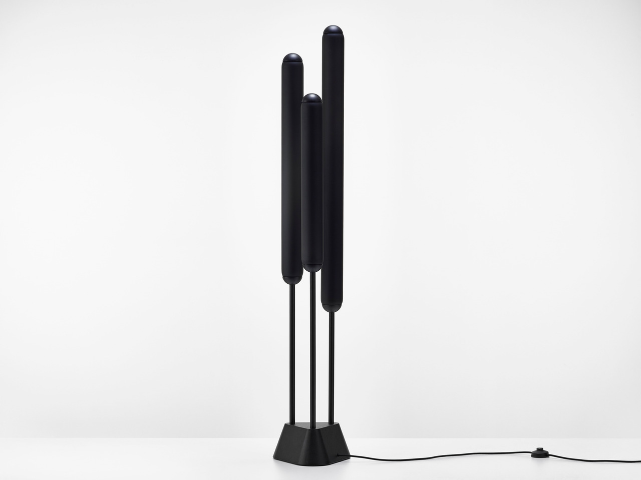 Puro Floor Floor Lamp, view 16