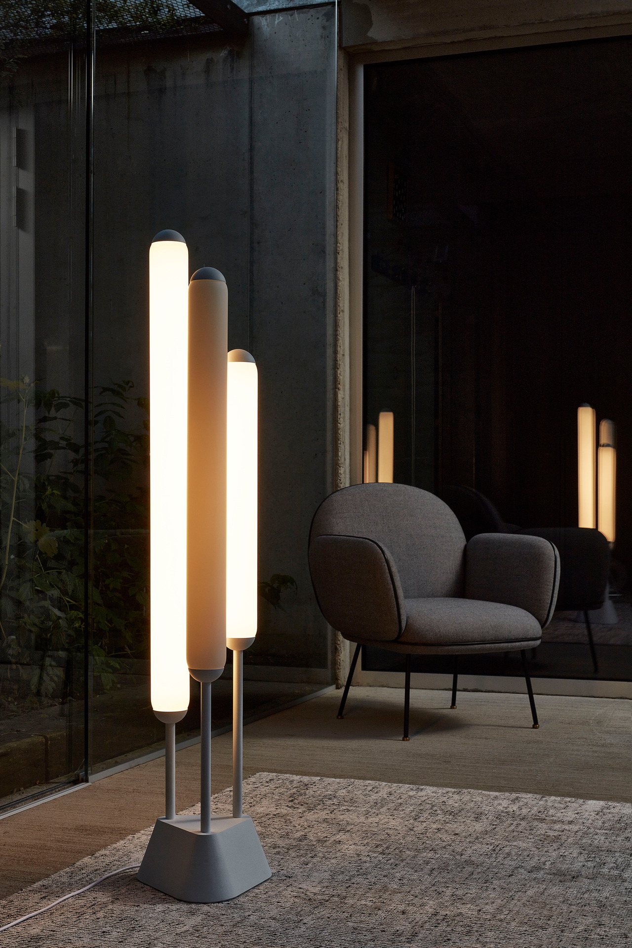Puro Floor Floor Lamp, view 5