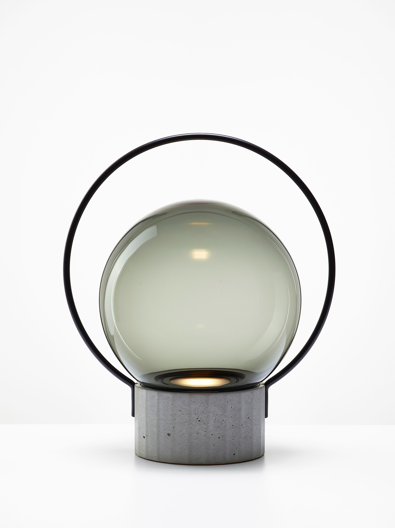 Sfera Portable Rechargeable Outdoor Light, view 4
