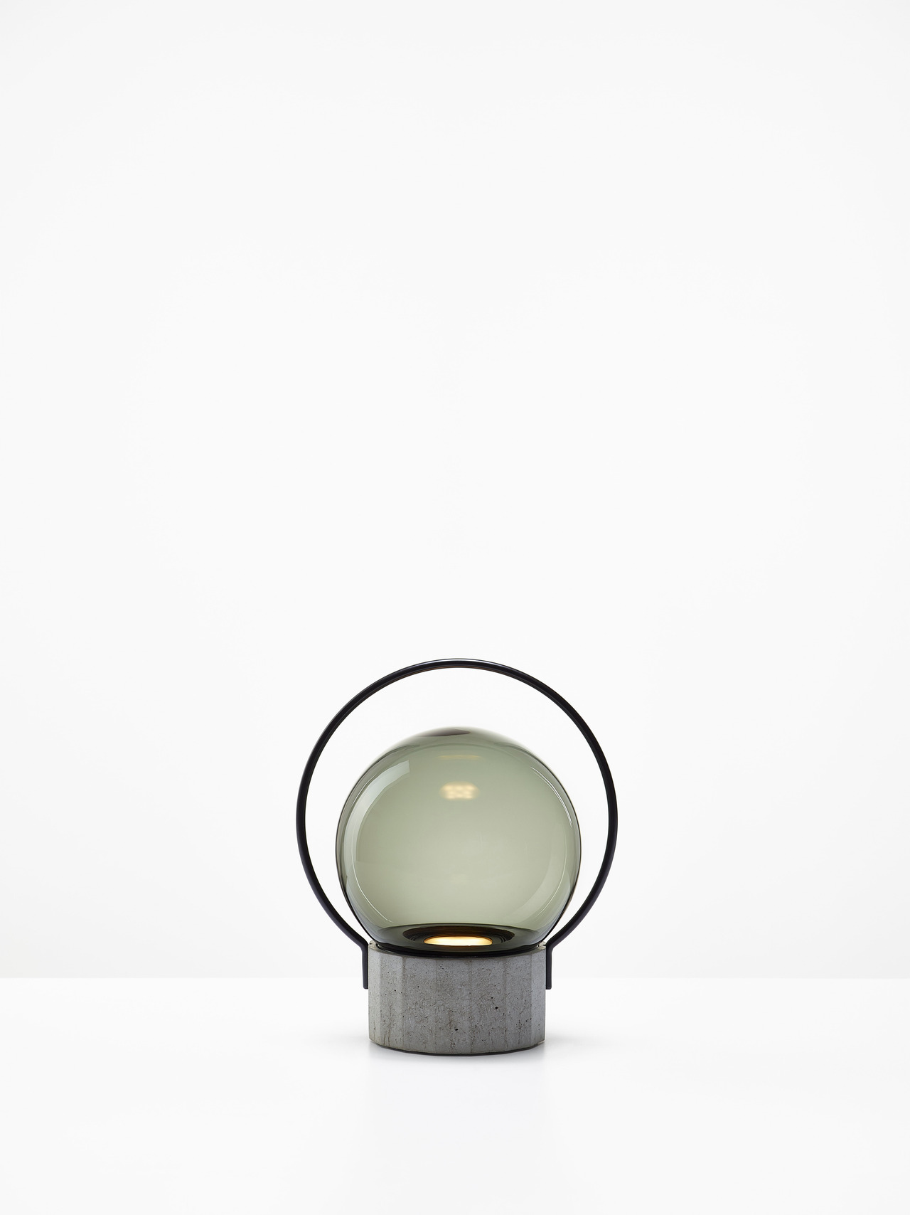 Sfera Portable Rechargeable Outdoor Light, view 6