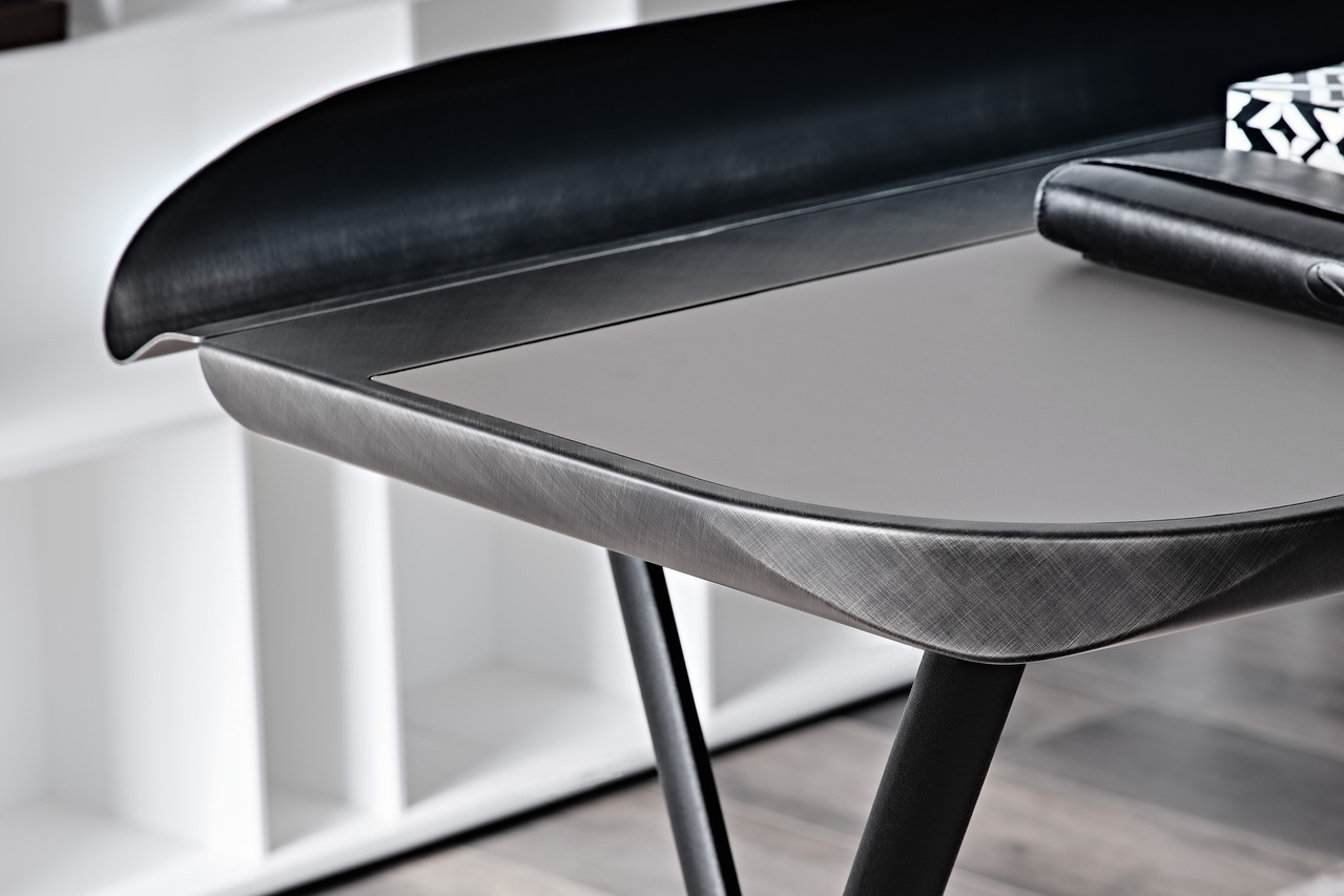 Cocoon Leather Desk by Cattelan Italia, view 2