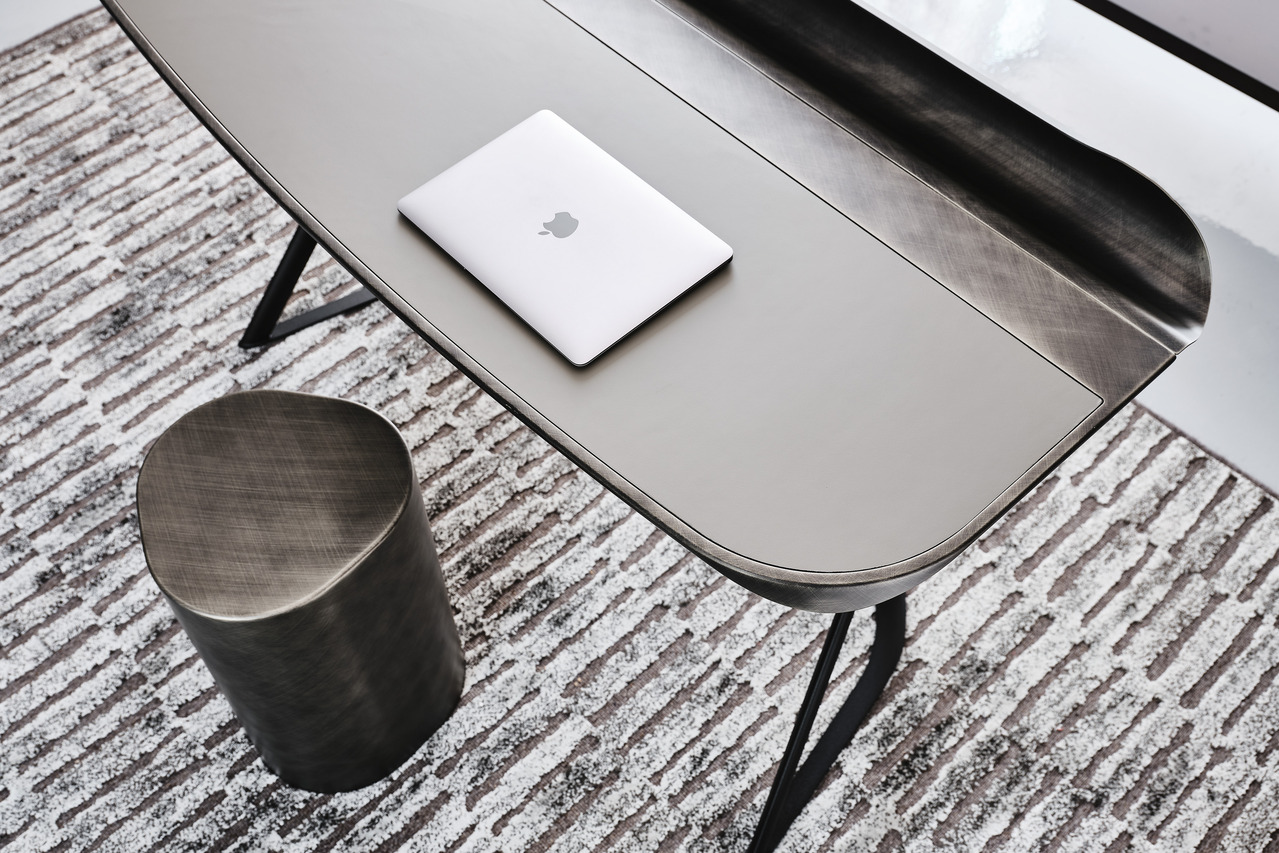 Cocoon Leather Desk by Cattelan Italia, view 3
