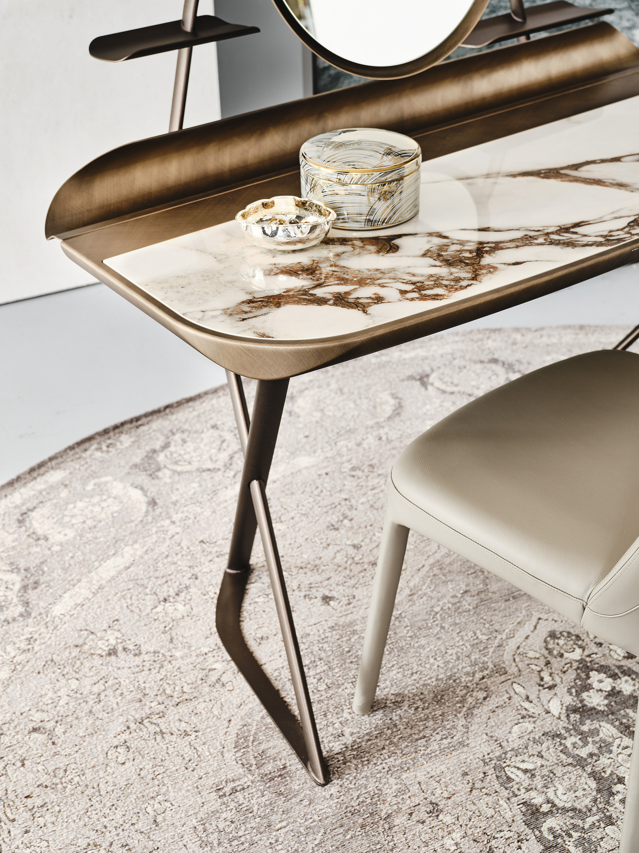 Cattelan Italia Cocoon Trousse Keramik Dressing Table, view 3
