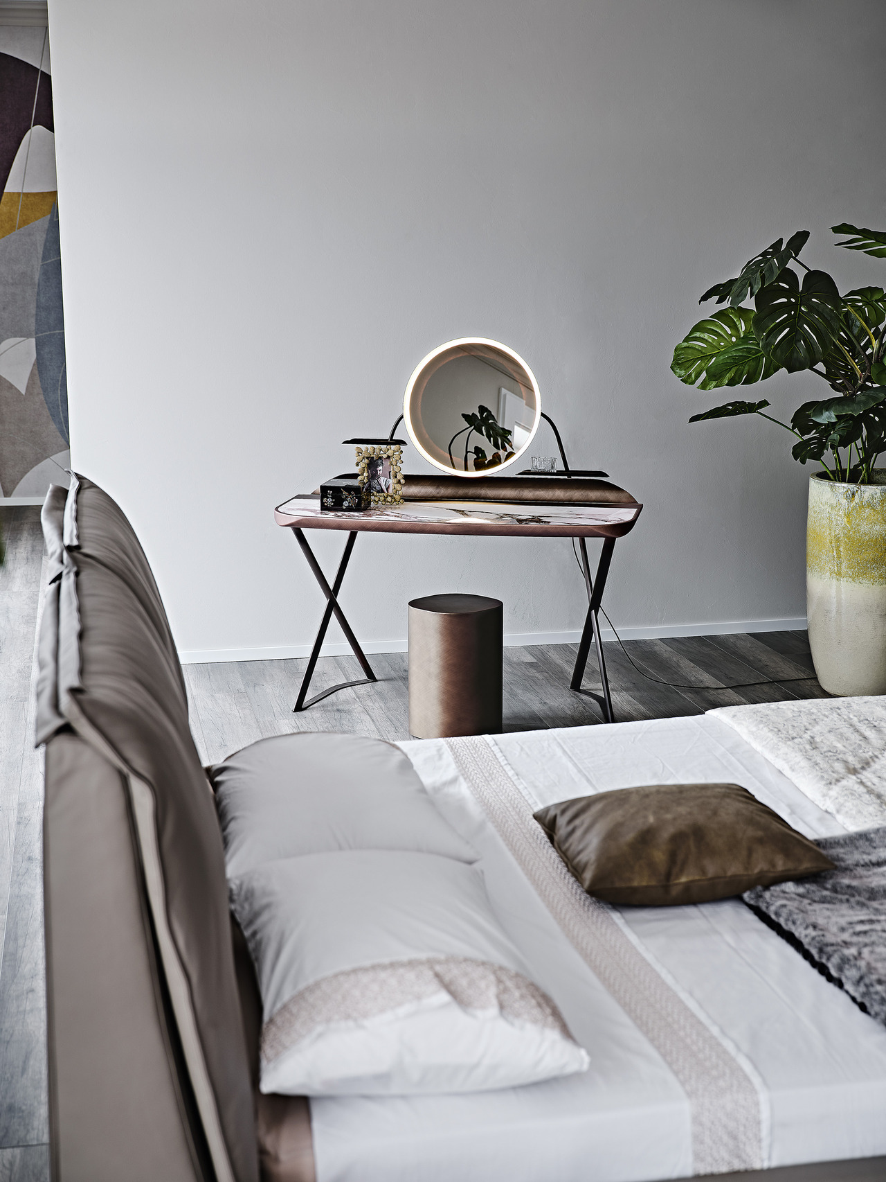 Cattelan Italia Cocoon Trousse Keramik Dressing Table, view 4