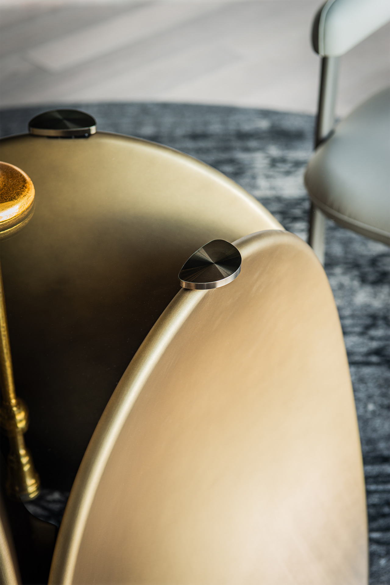 Maxim Table by Cattelan Italia, view 4
