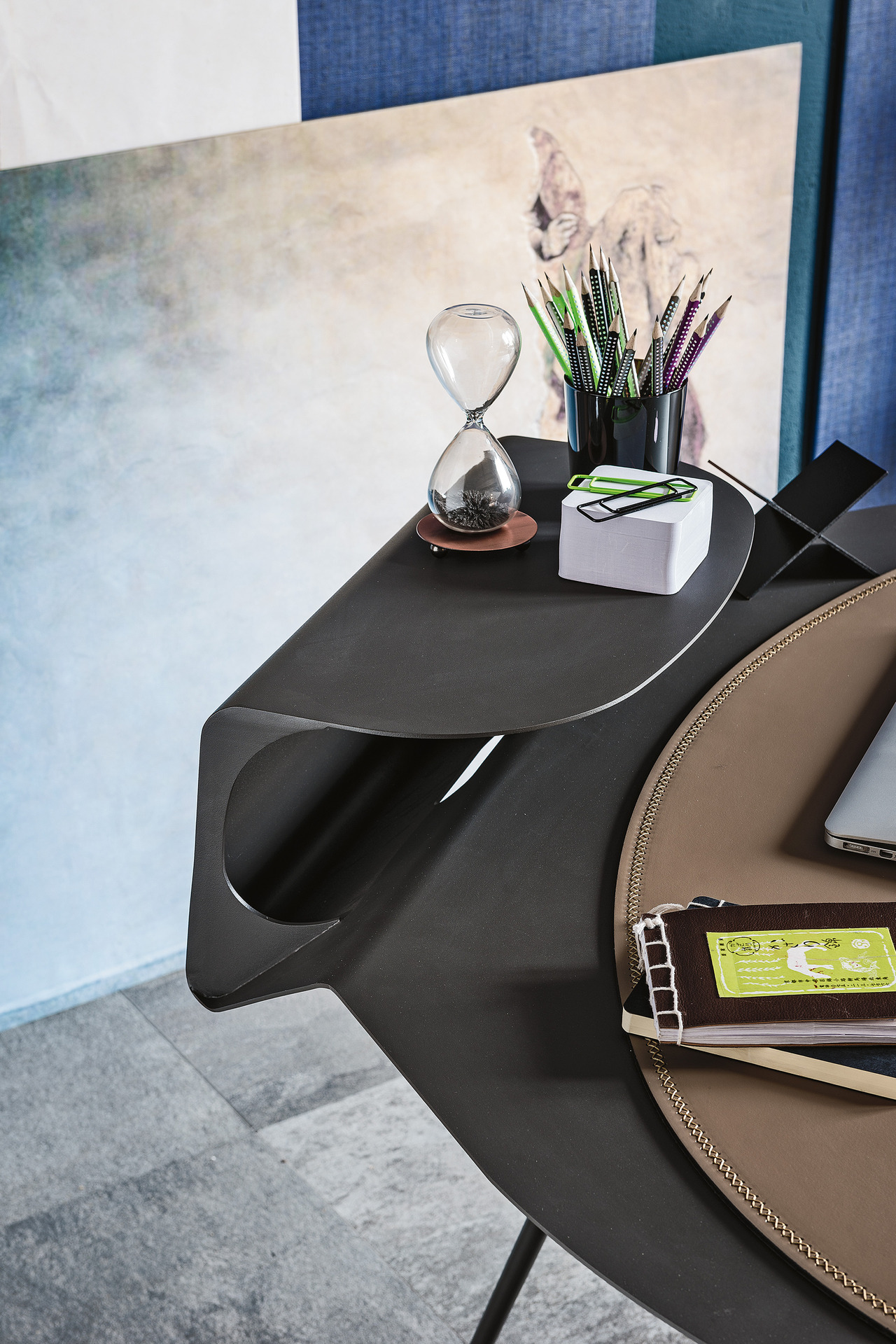 Cattelan Italia Storm Writing Desk, view 3