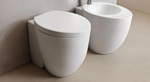 Ceramica Cielo Toilet
