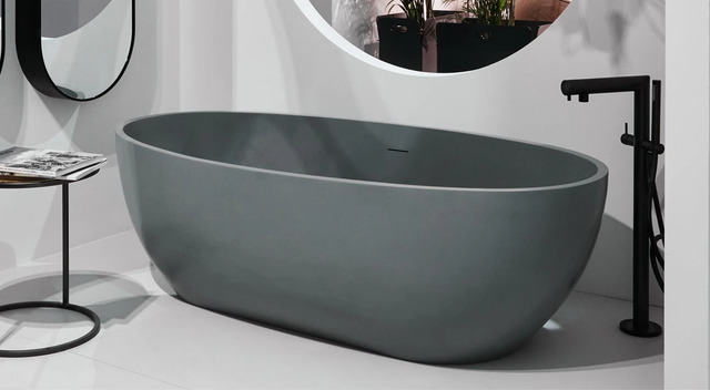Shui Comfort Solid Surface Bath by Ceramica Cielo