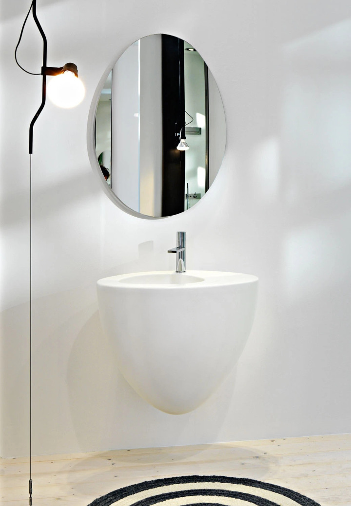 70 Wall-Hung Washbasin Ceramica Cielo, view 2