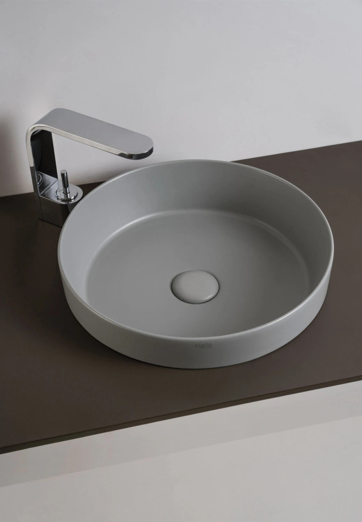 Semi-Recessed Round Basin. Ceramica Cielo, view 2