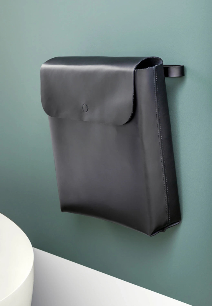 Narciso Ceramica Cielo Leather Bag, view 2