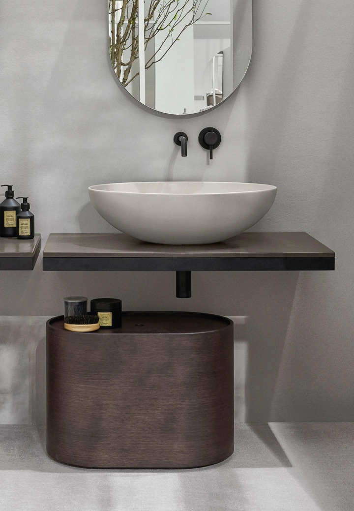 Otto Tondo Ceramica Cielo Pouf, view 3