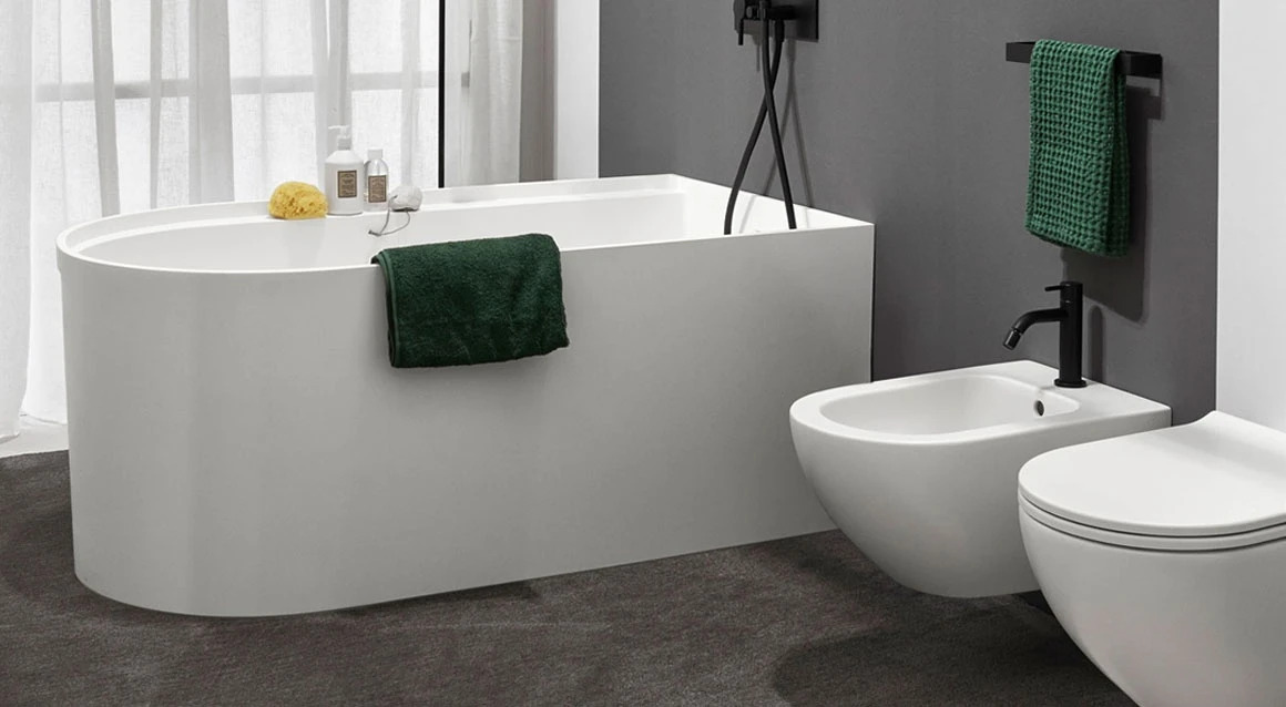 Febe Solid Surface Bathtub by Ceramica Cielo