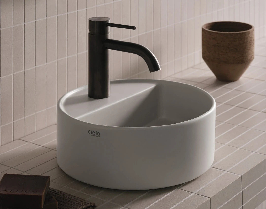 Ceramica Cielo Round Single-Hole Washbasin, view 3