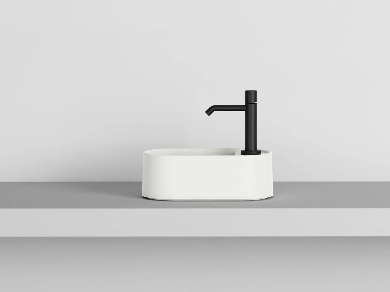 Ceramica Cielo Oval One-Hole Basin