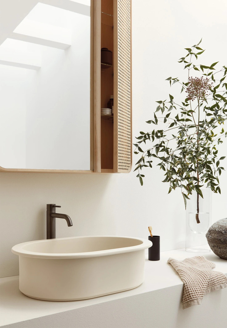 Catino 55 Oval Countertop Basin by Ceramica Cielo, view 2
