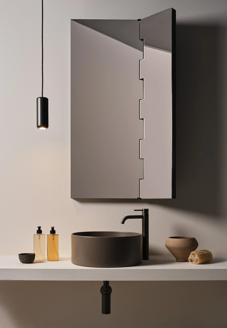 Theo Ceramica Cielo Round Washbasin, view 2