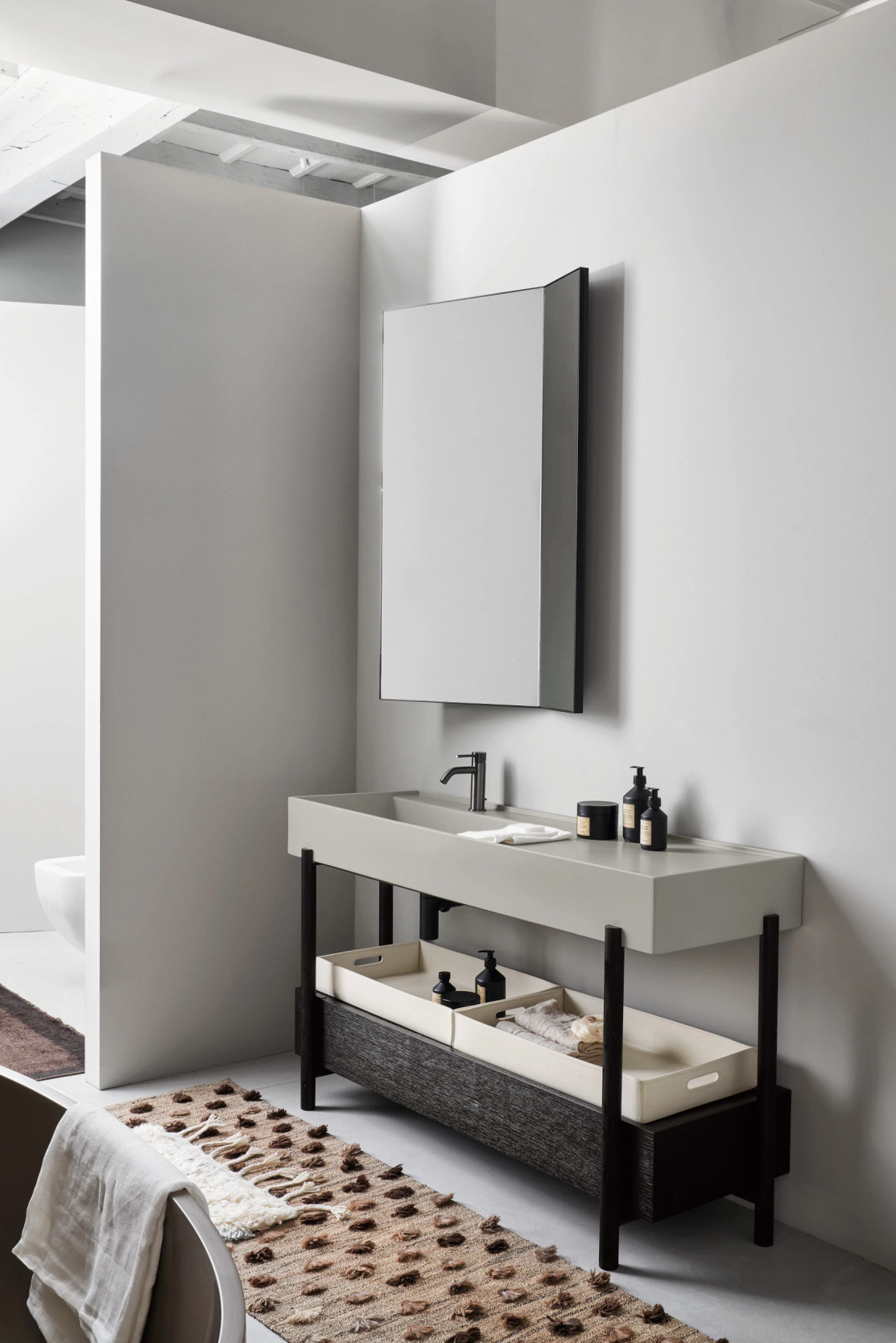 Plinio 140 Ceramic Basin with Ceramica Cielo Vanity Unit, view 2