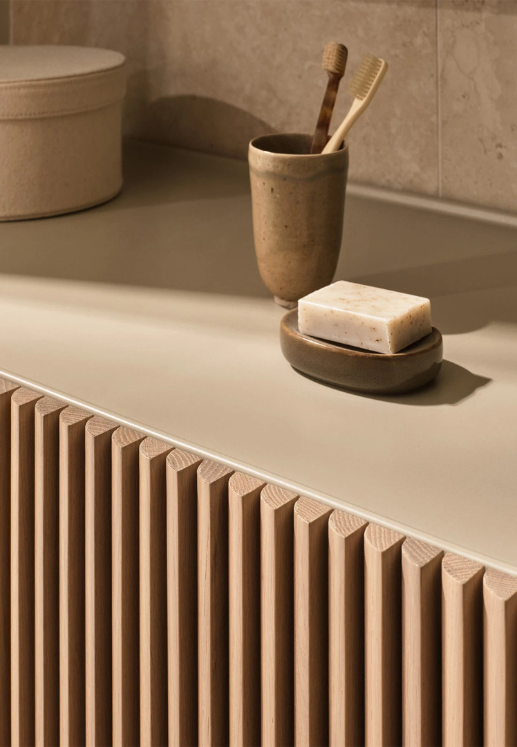 Filo 90 Vanity Unit with Solid Wood Slatted Drawer Front | Ceramica Cielo, view 3