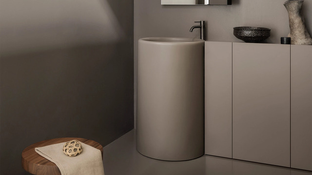 Itaca Freestanding Basin with Central Floor-Standing Unit, Ceramica Cielo