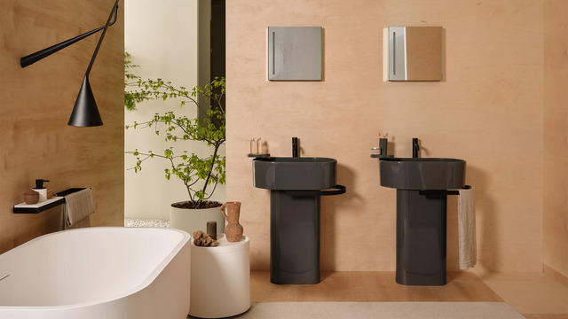 Otis Oval Wall-Hung Basin with One Tap Hole and Smooth Pedestal, Ceramica Cielo