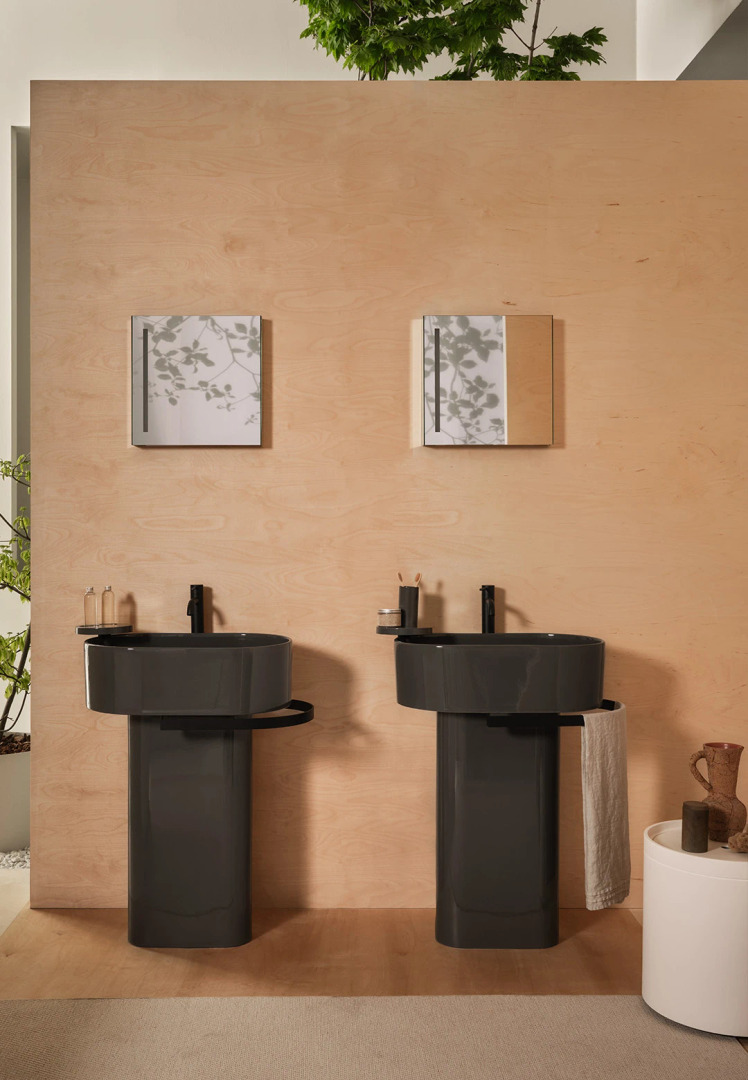 Otis Oval Wall-Hung Basin with One Tap Hole and Smooth Pedestal, Ceramica Cielo, view 2