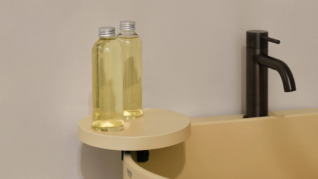 Round Ceramica Cielo Shelf