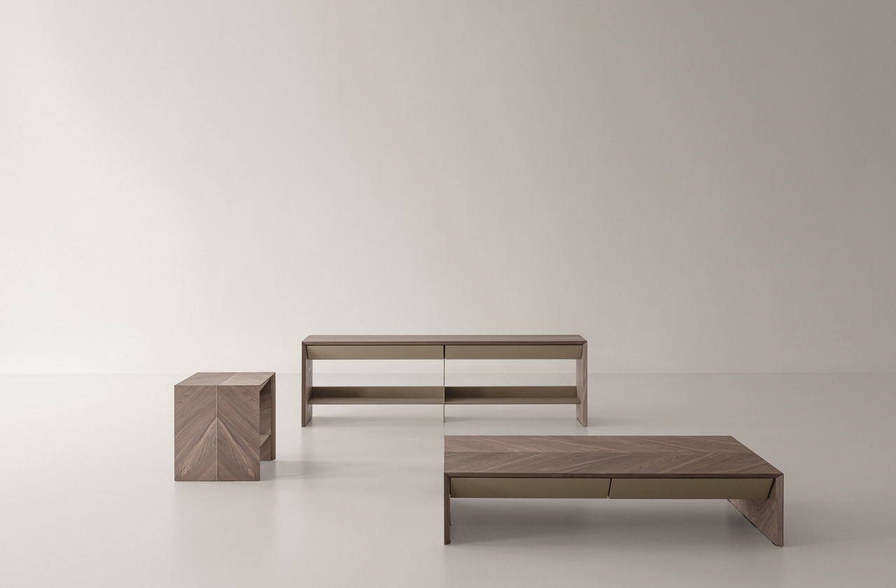 Cierre Avalon Bedside Table