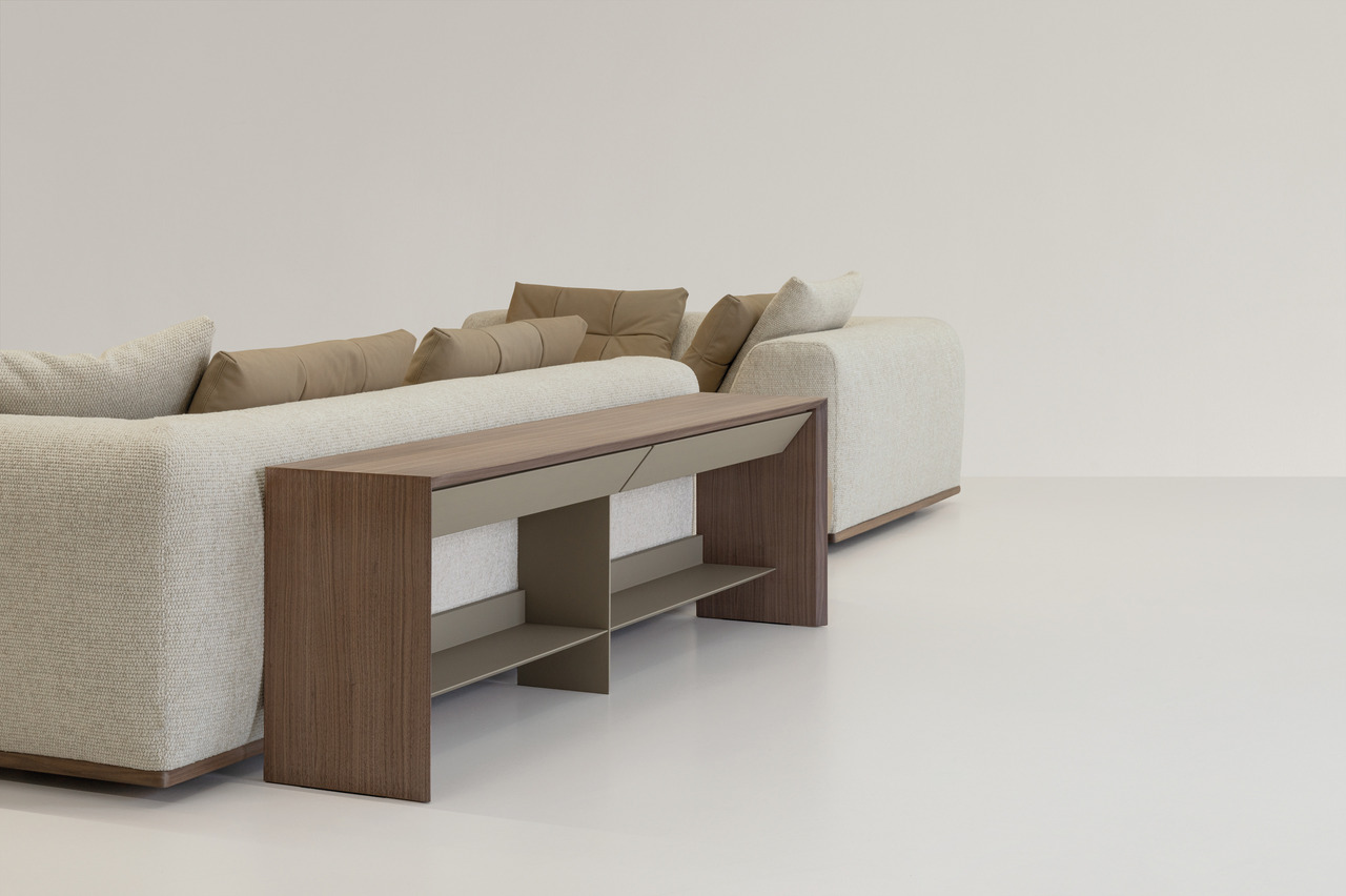 Cierre Avalon Chest of Drawers, view 3