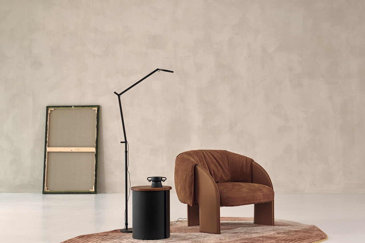 Cierre Bella Armchair