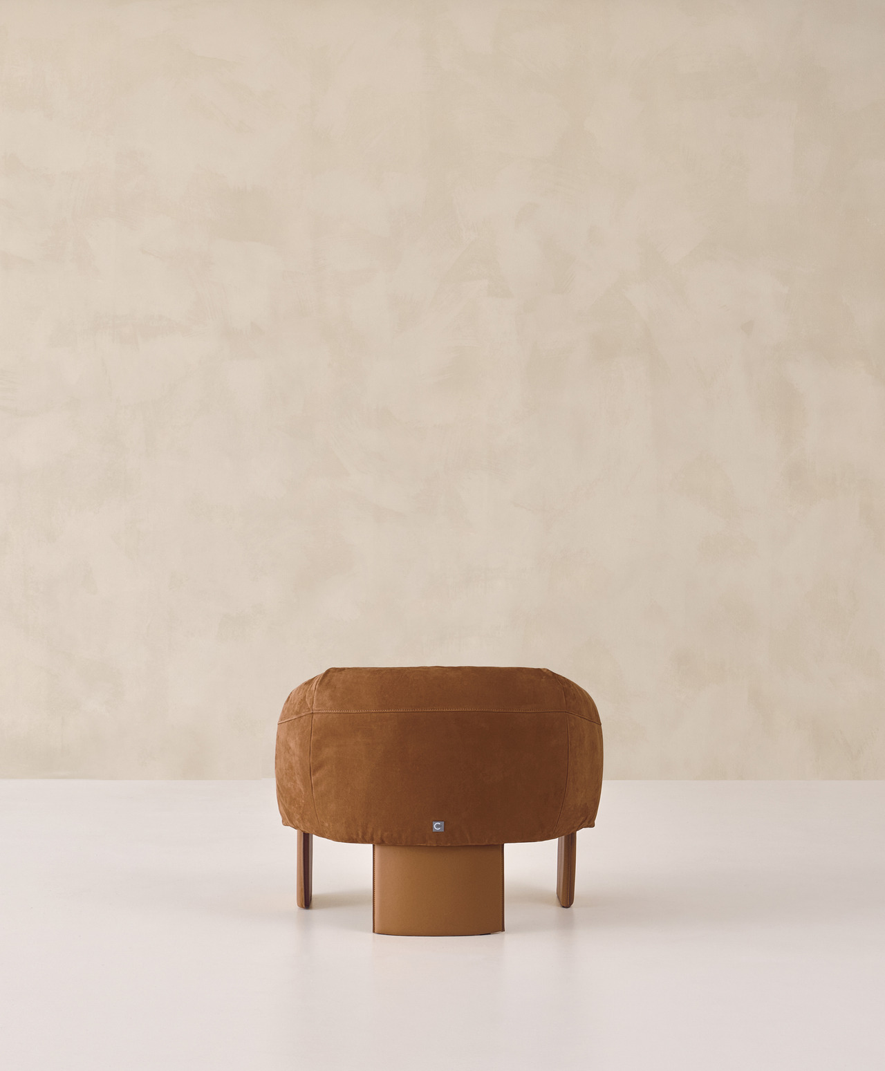 Cierre Bella Armchair, view 3