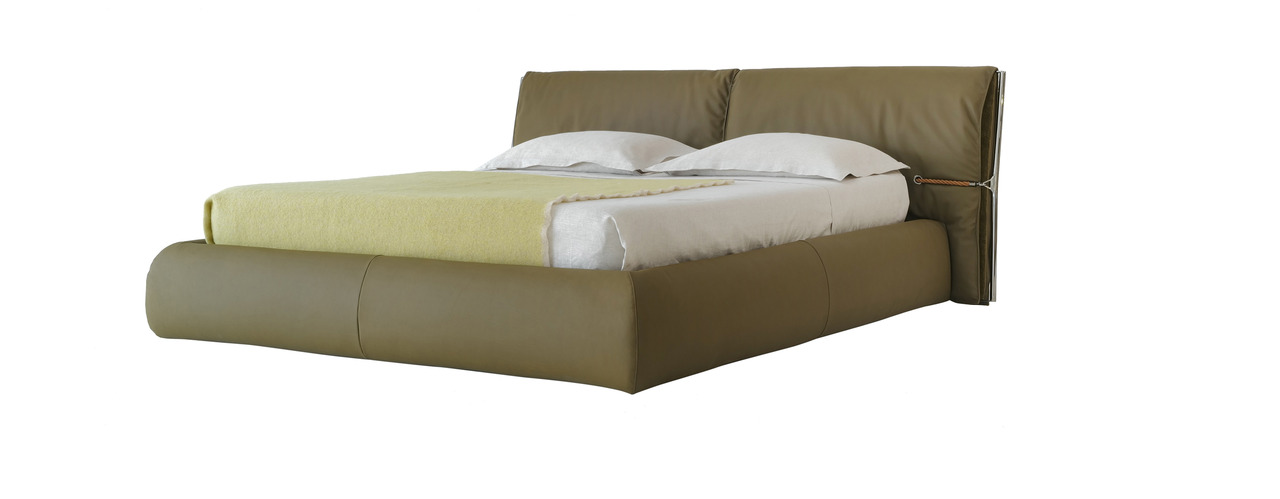 Cierre Belt Bed, view 2