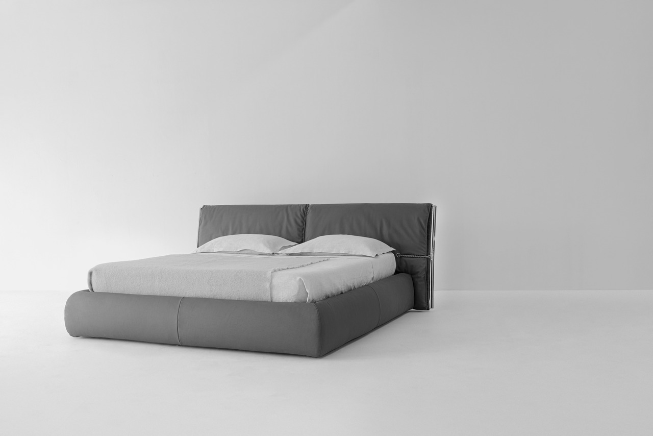Cierre Belt Bed, view 8