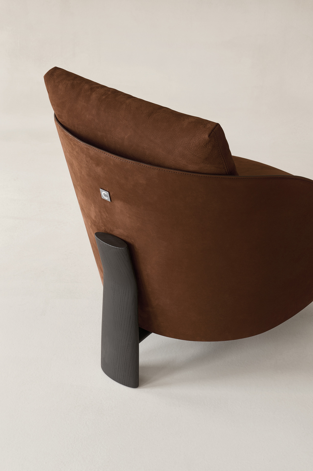 Cierre Catarina Armchair, view 5