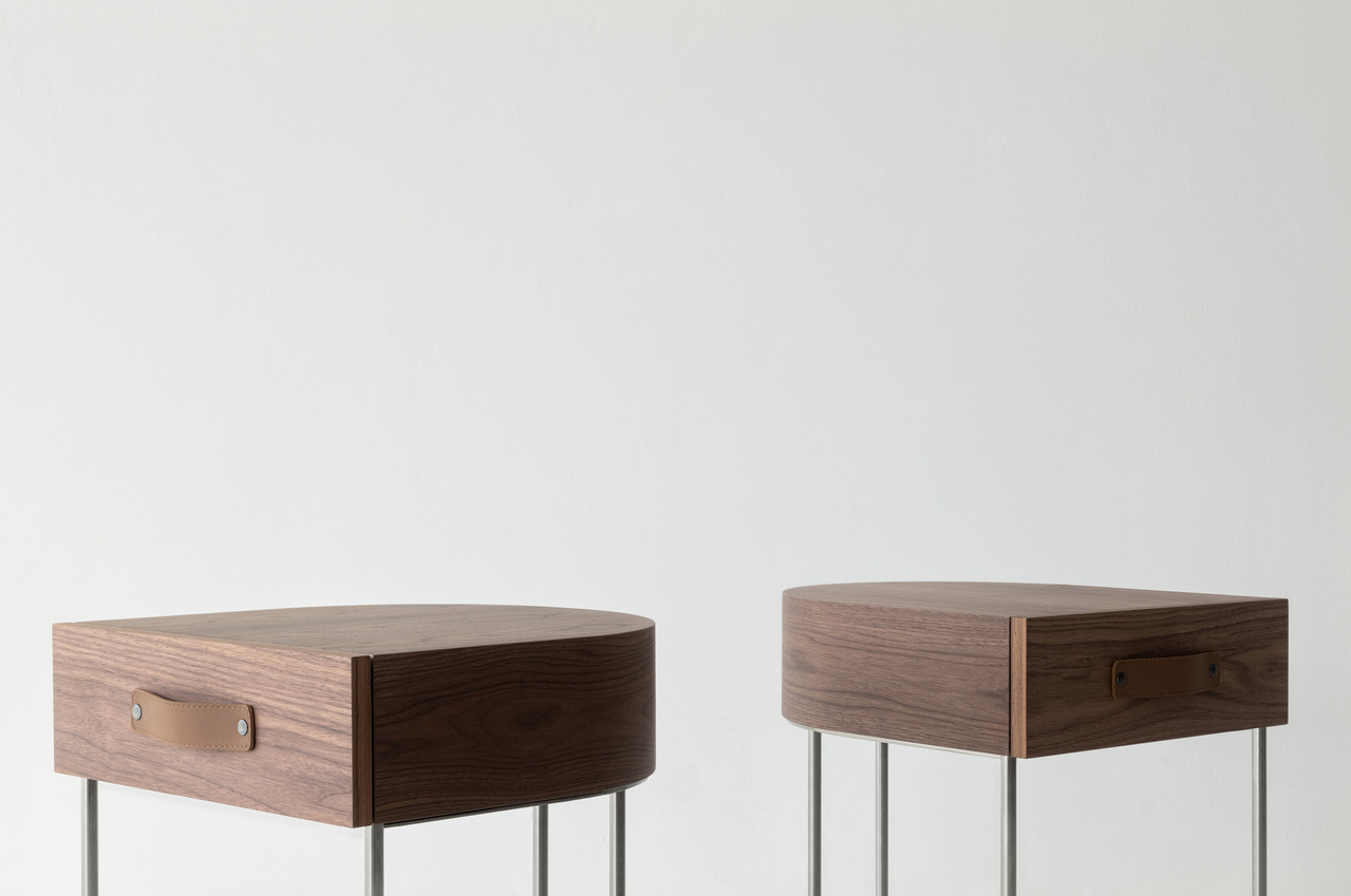 Cierre Dino Bedside Table