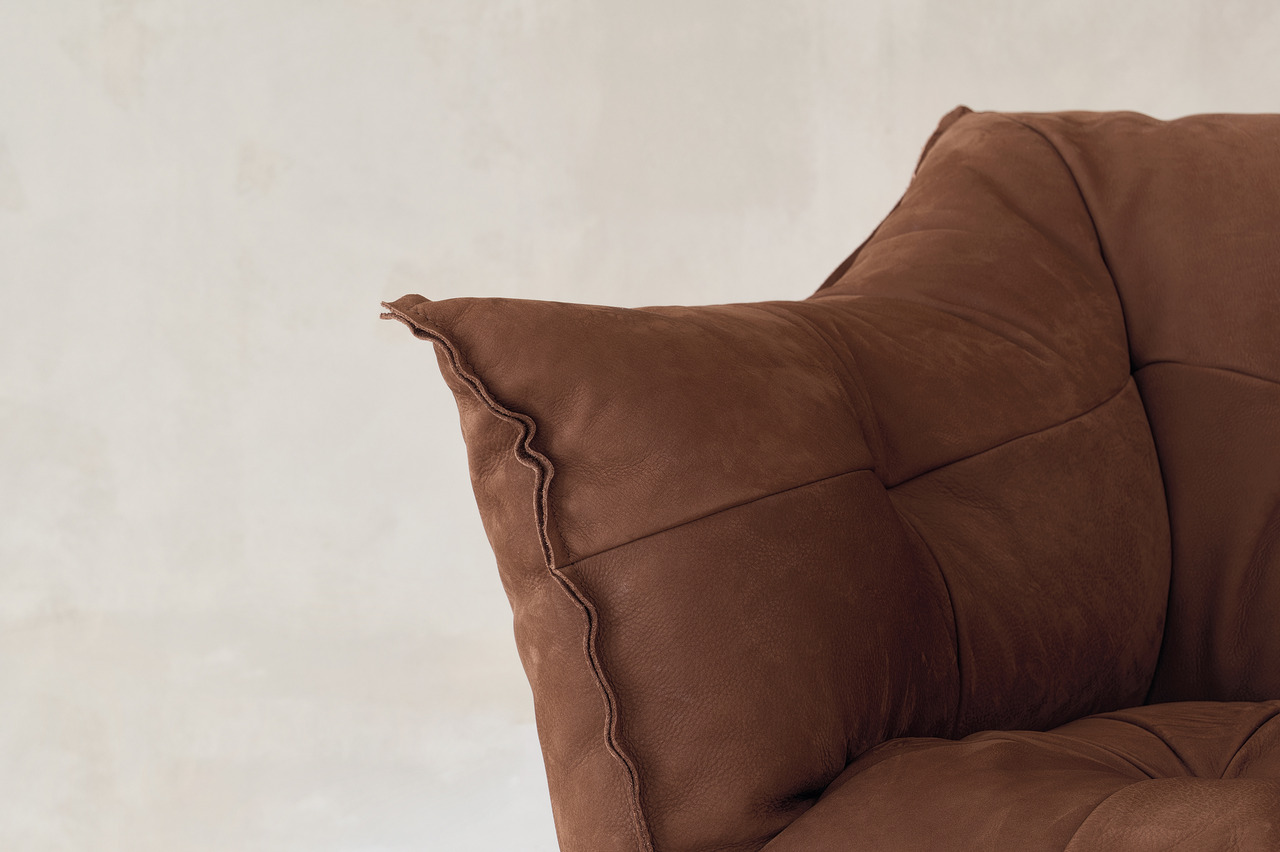Cierre Donaldina Armchair