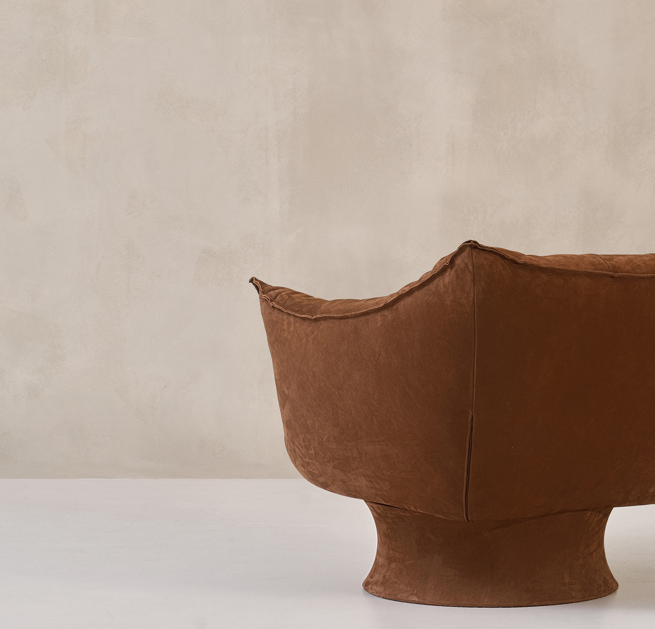 Cierre Donaldina Armchair, view 5