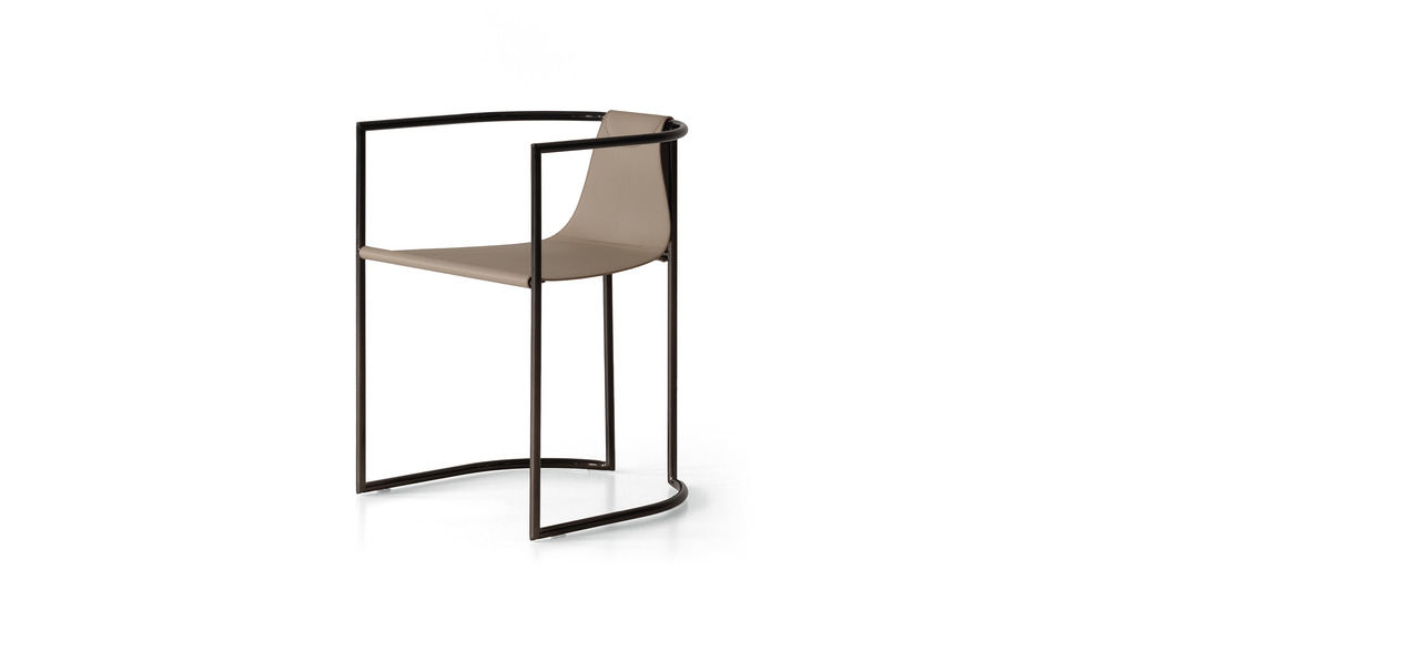 Cierre Jamiro Chair, view 2
