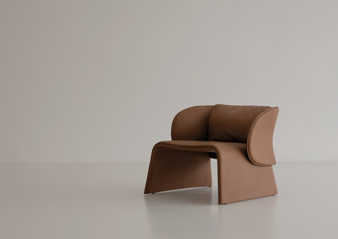 Cierre Knight Armchair
