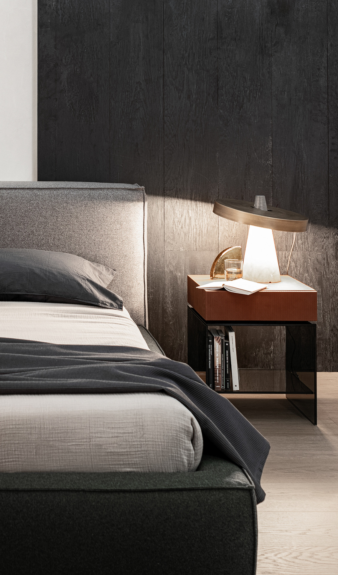 Cierre Light Bedside Table, view 8